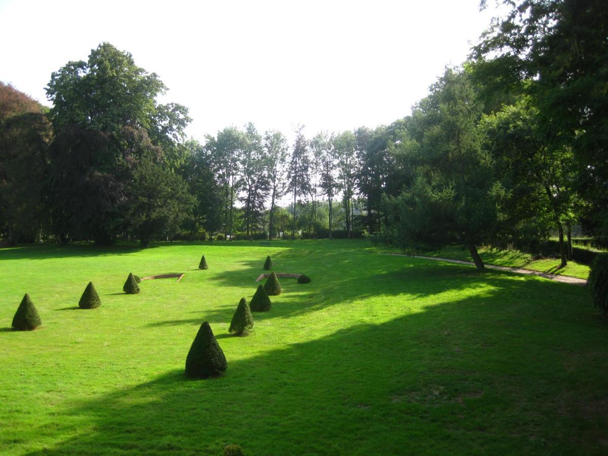 Chateau De Cleuville Kültér fotó